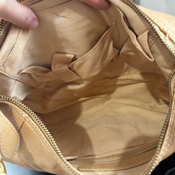 Wilson’s Leather Y2K Metallic Gold Hobo Shoulder Bag Purse - Picture 14 of 16